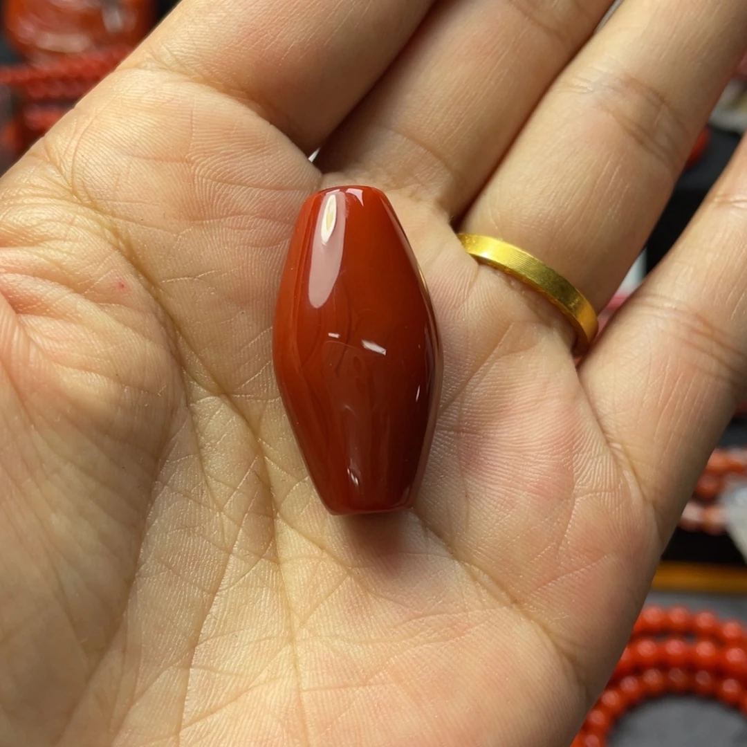 南红玛瑙未镶嵌颈饰阿东寨老南红原矿锦红勒子8.8g