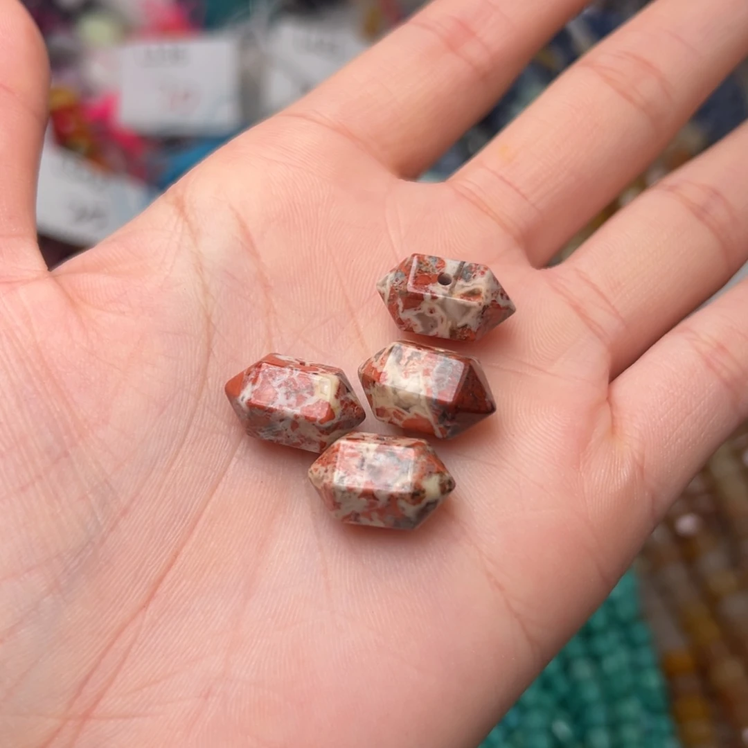 玛瑙/玉髓合金珠宝半成品L553。9.4mm天然战国红红石双尖一个