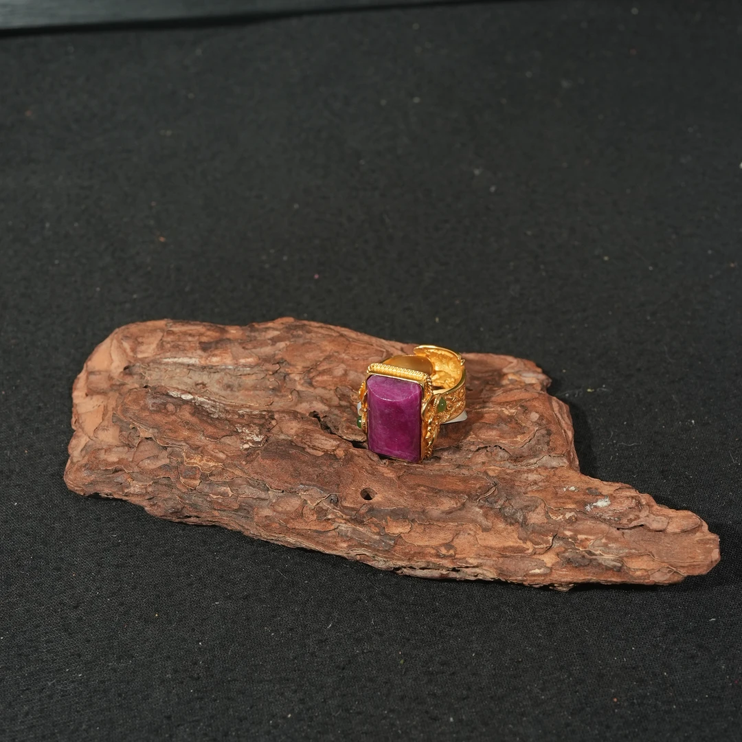 12.2香港王老板-红宝石戒指2k461