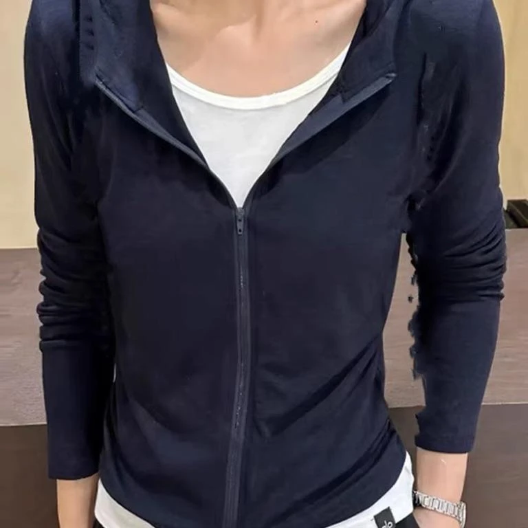 7600 设计师款小众松弛感复古撞色假两件连帽上衣（衣长55）