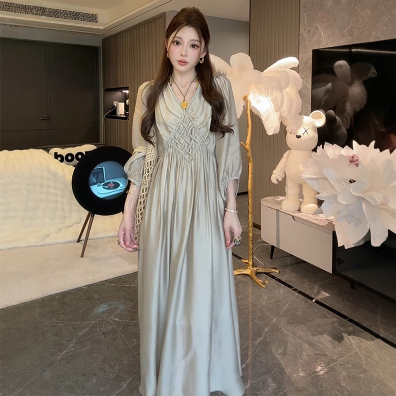 法式温柔风麻花拼接领连衣裙女2025夏气质宽松显瘦过膝长裙长袖