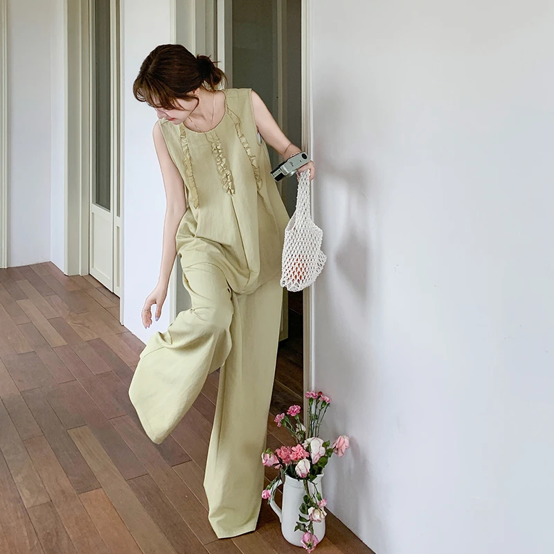 甜美浅黄色木耳边无袖阔腿裤套装女夏2025新款绝美穿搭漂亮两件套