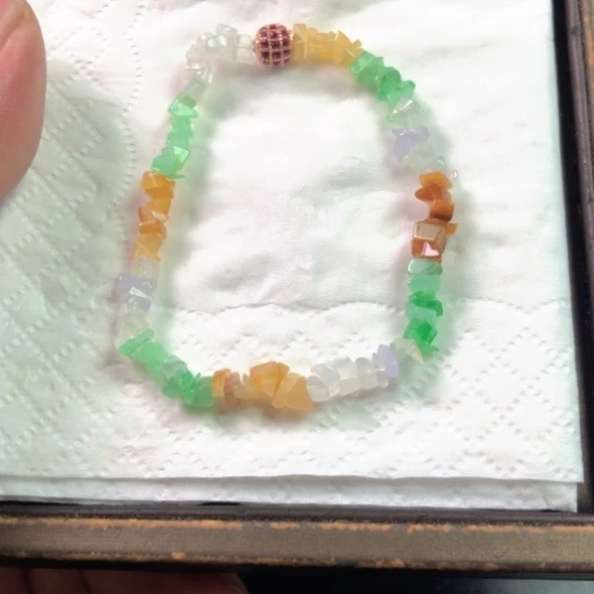 翡翠未镶嵌颈饰手串