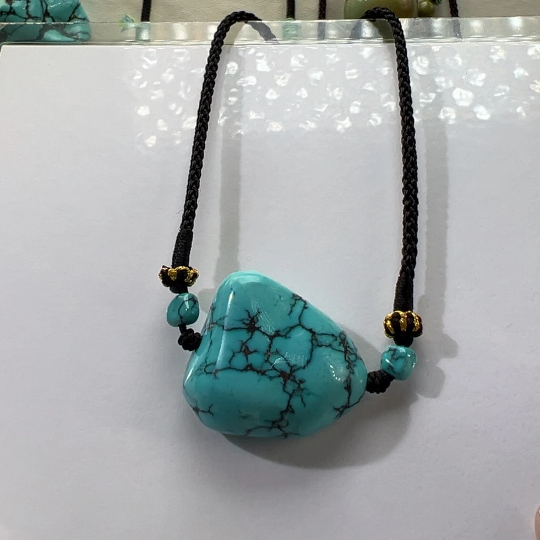 绿松石未镶嵌挂件