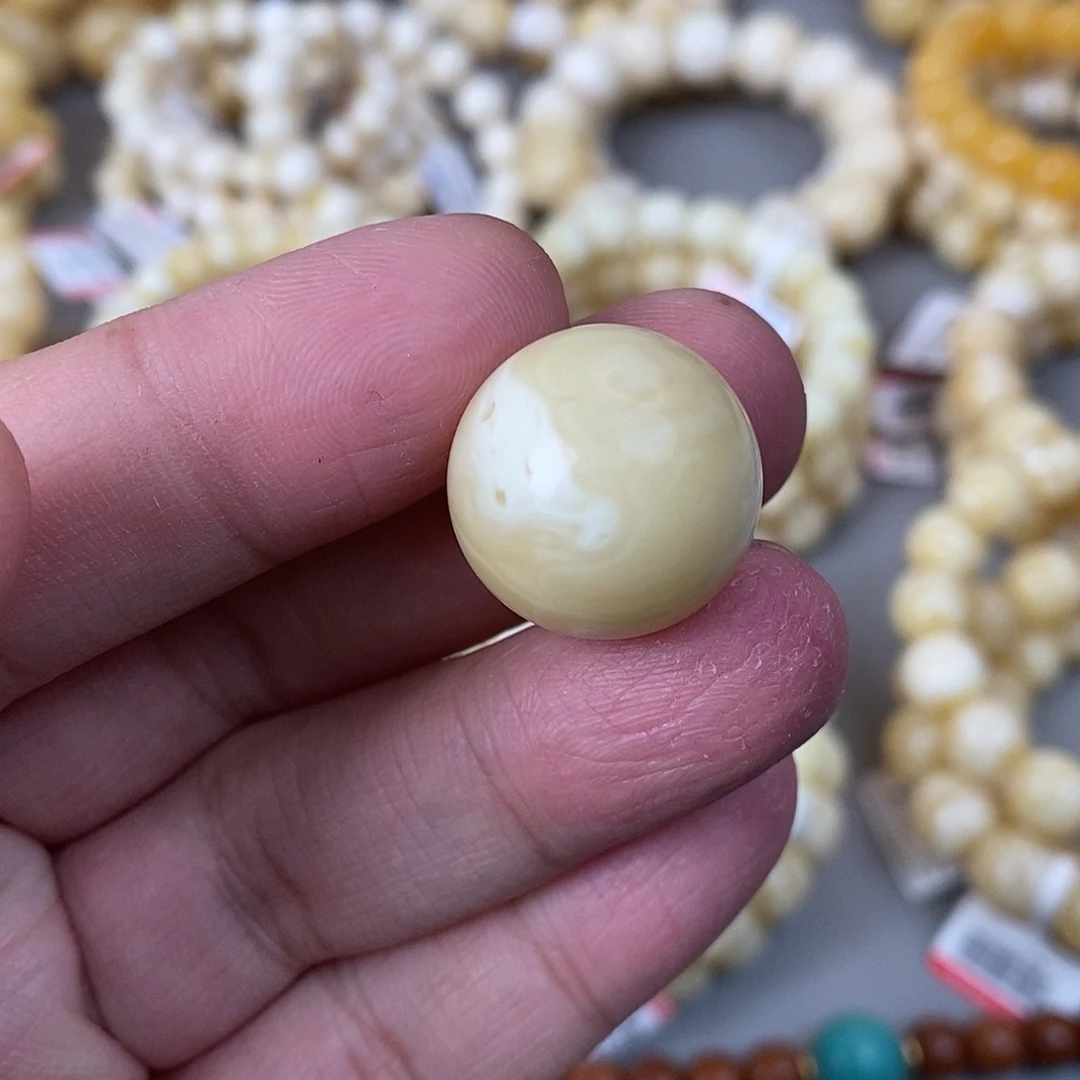 蜜蜡未镶嵌珠宝奇石4.7g 20.2mm