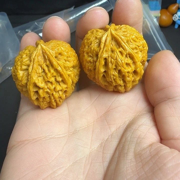 文玩核桃把件58号盘龙佛肚38尺