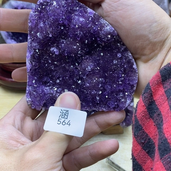 水晶大型摆件（非配饰）未镶嵌