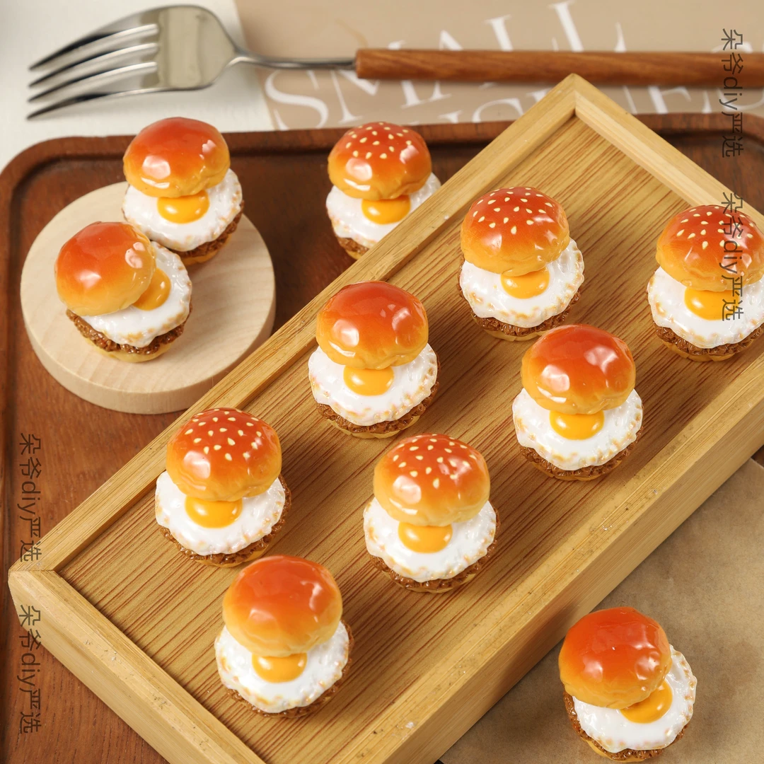 DUOYE/朵爷定制荷包蛋汉堡【预售2】diy食玩手工树脂配件摆件