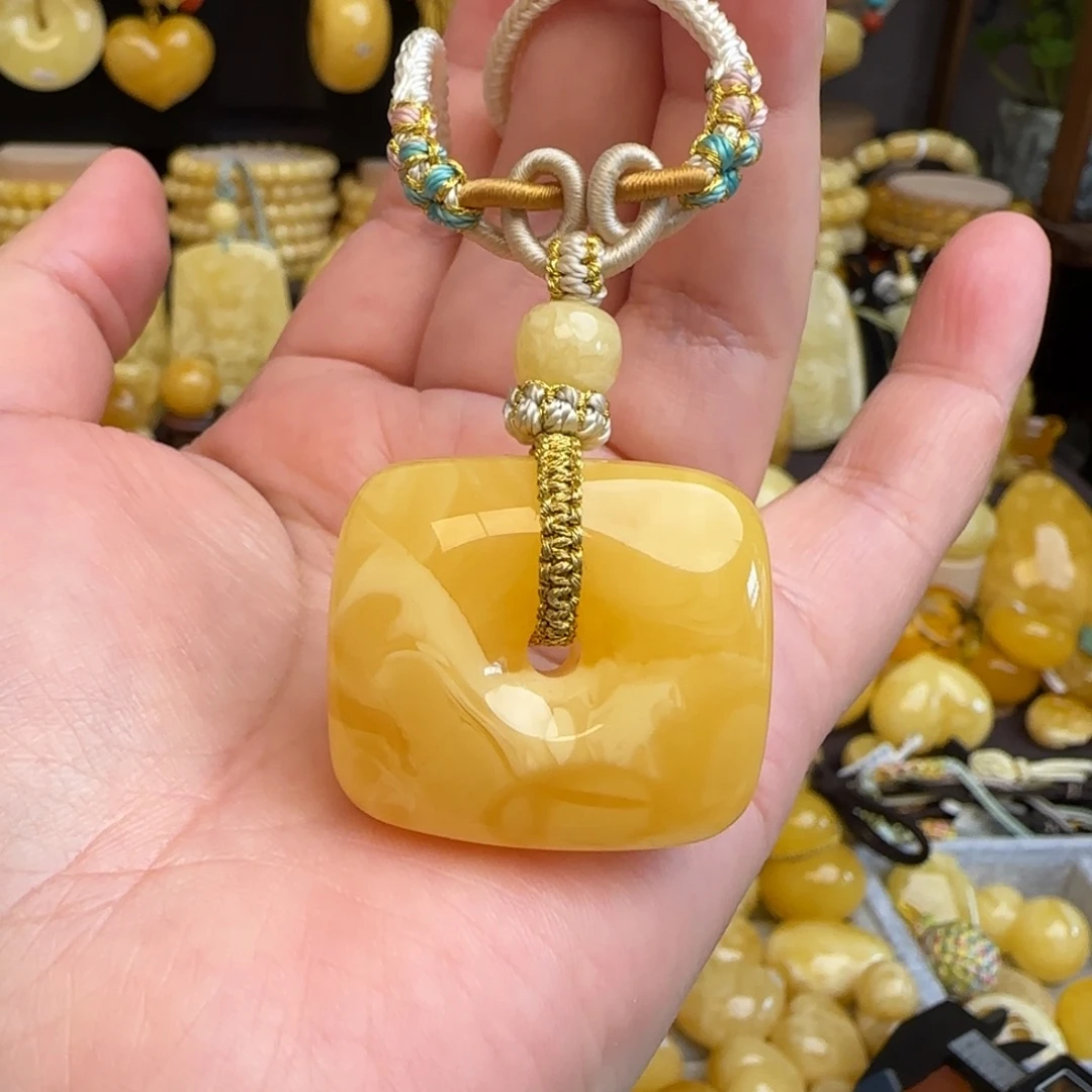 琥珀套链未镶嵌天然蜜蜡方扣吊坠