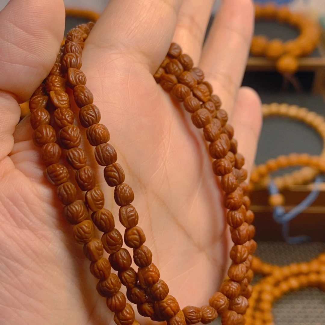 奉***鬼桃核吊坠秦岭森林04