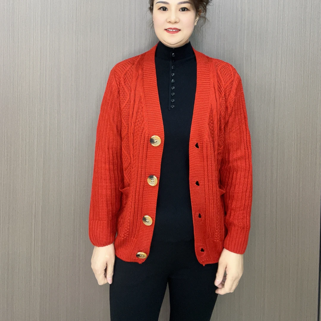 2025秋季针织外套开衫百搭宽松V领提花减龄显瘦