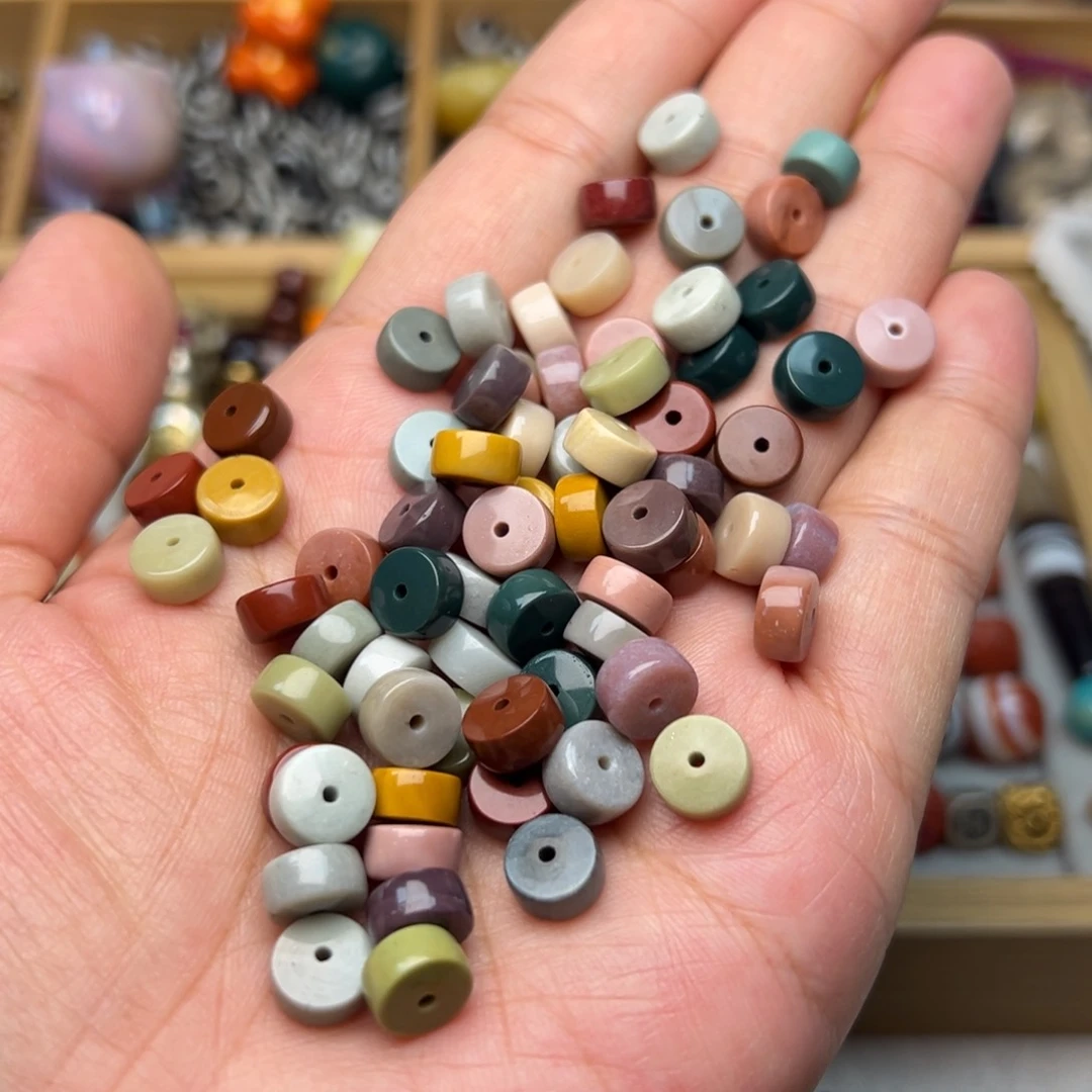 玛瑙/玉髓8mm阿拉善直切隔珠未镶嵌多样性发其中两颗