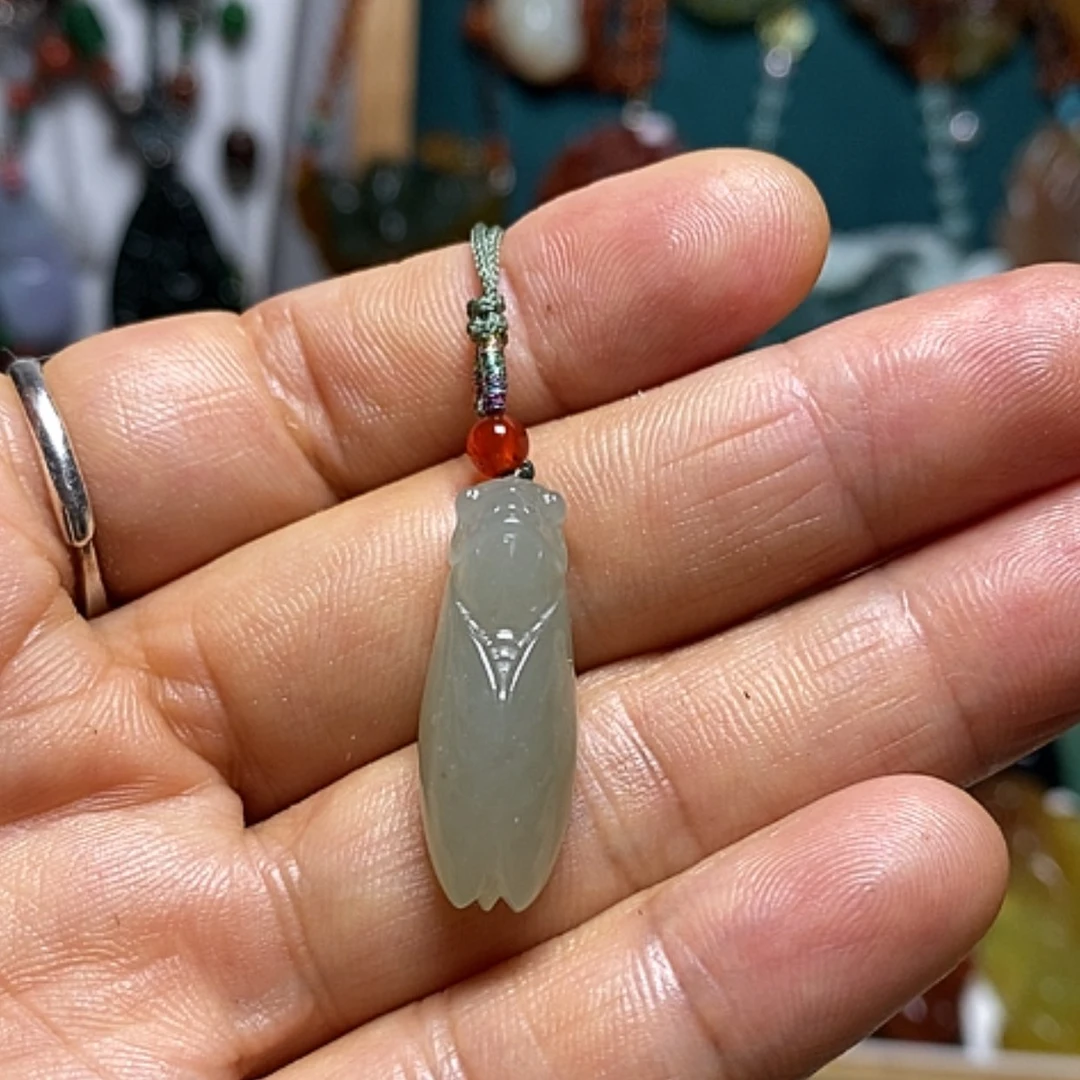 【闪购商品】翡翠未镶嵌吊坠(赠链)