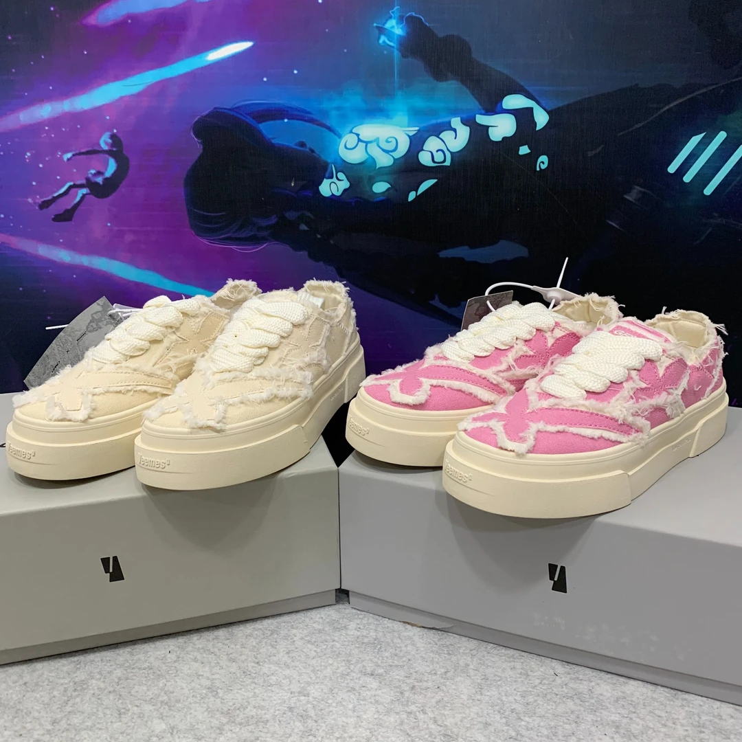 新仓-70295-GRK破坏星星设计时尚潮流休闲板鞋