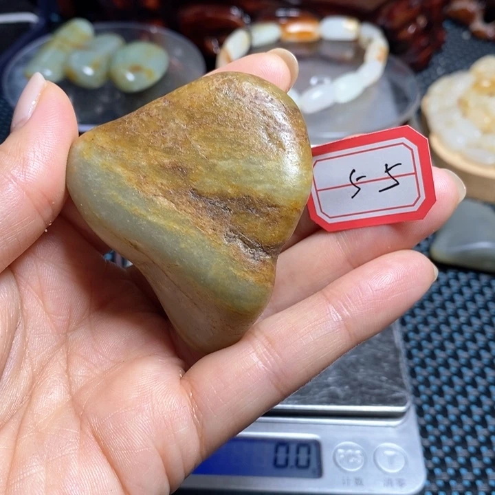 未镶嵌和田玉把件55