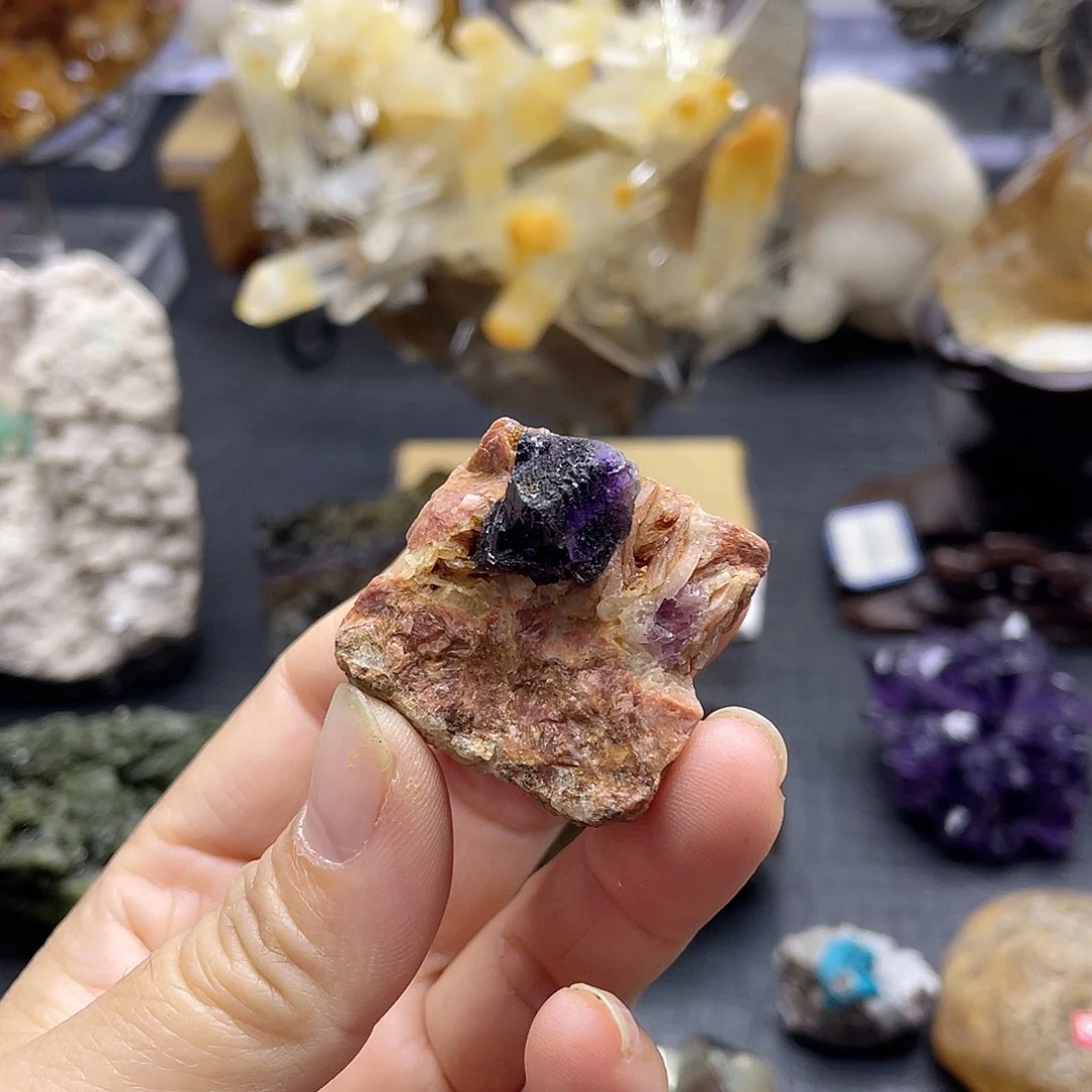 40碧玺（处理）摆件