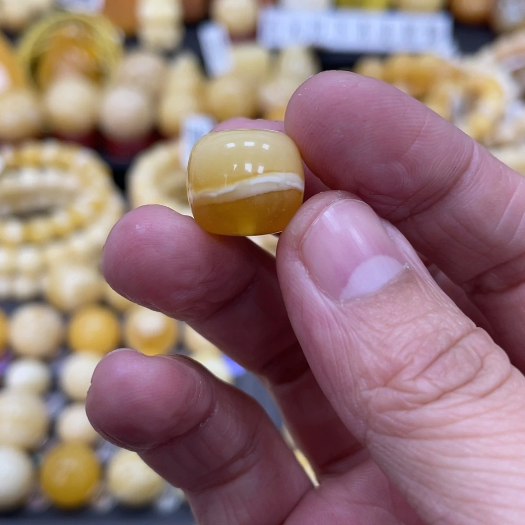 琥珀珠宝奇石未镶嵌14.5*13mm金沙