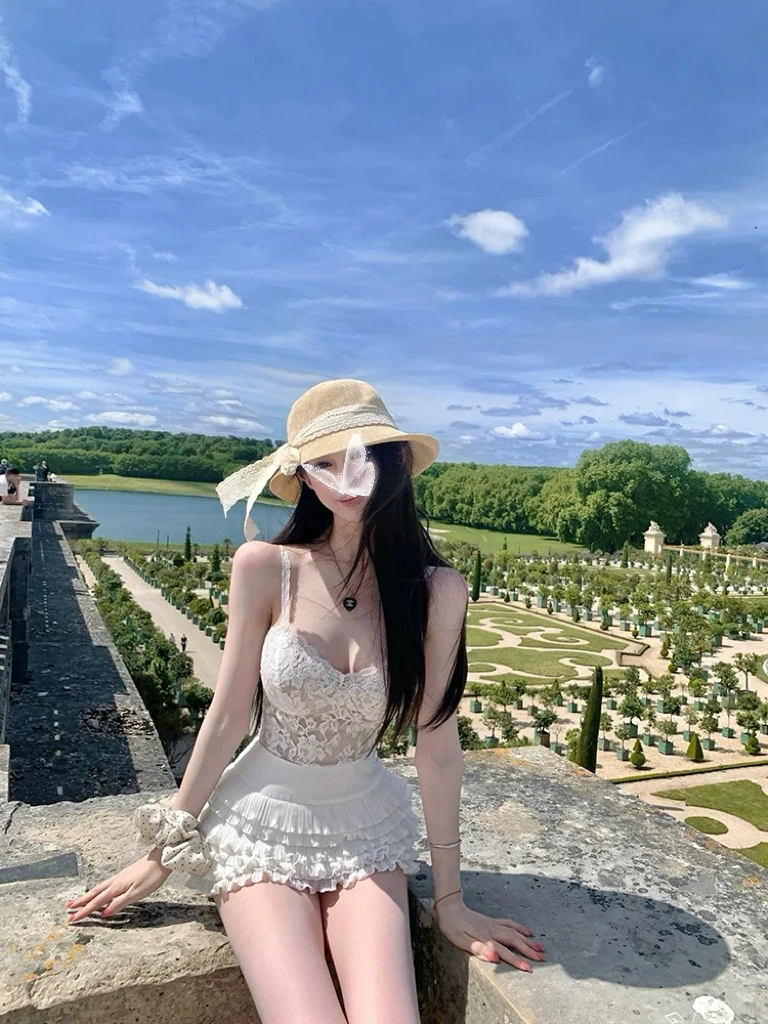 【巴黎歌剧院】清纯性感蕾丝鱼骨吊带背心女夏季开衫防晒外穿两件套