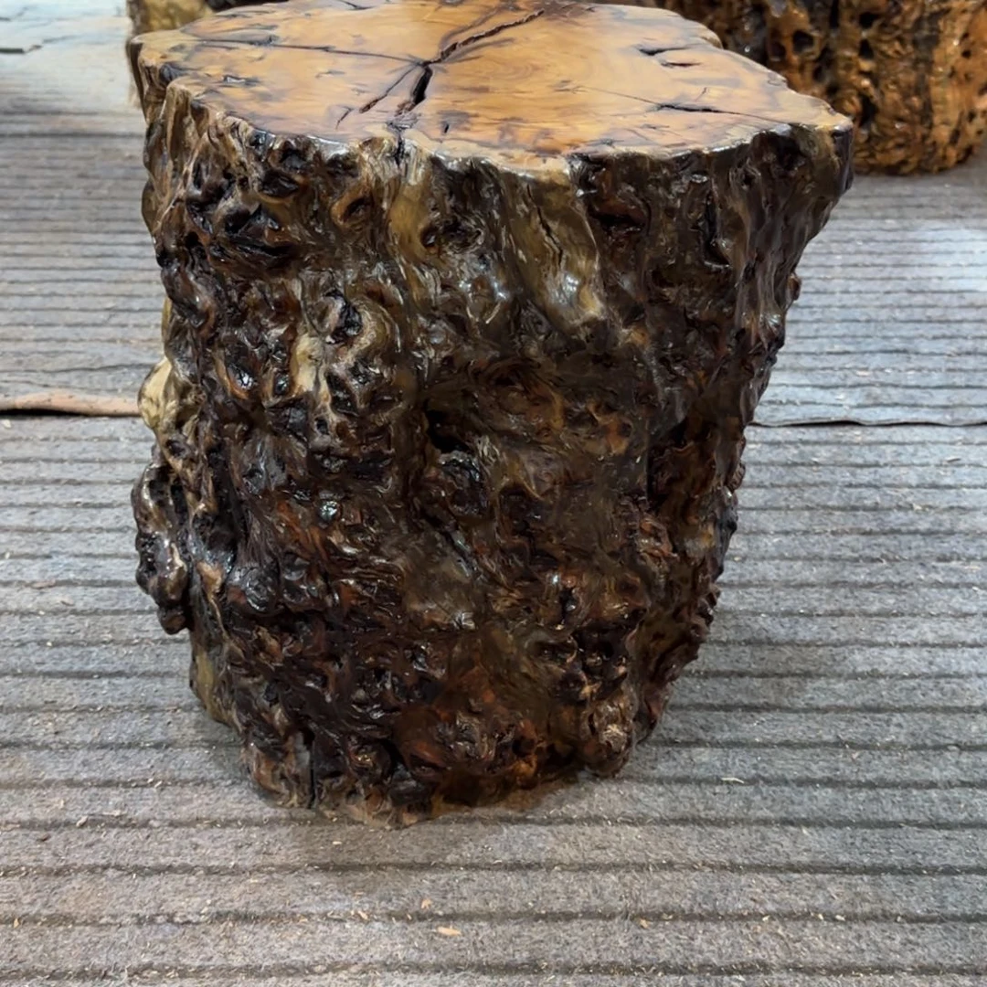 老***唐龙纹鸡心枣木手工艺品