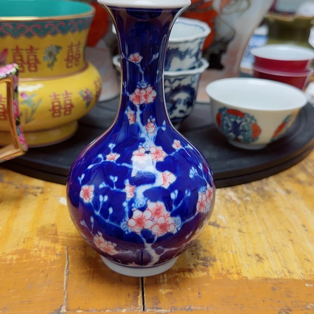 盛***伟摆件瓷器的工艺技术与艺术