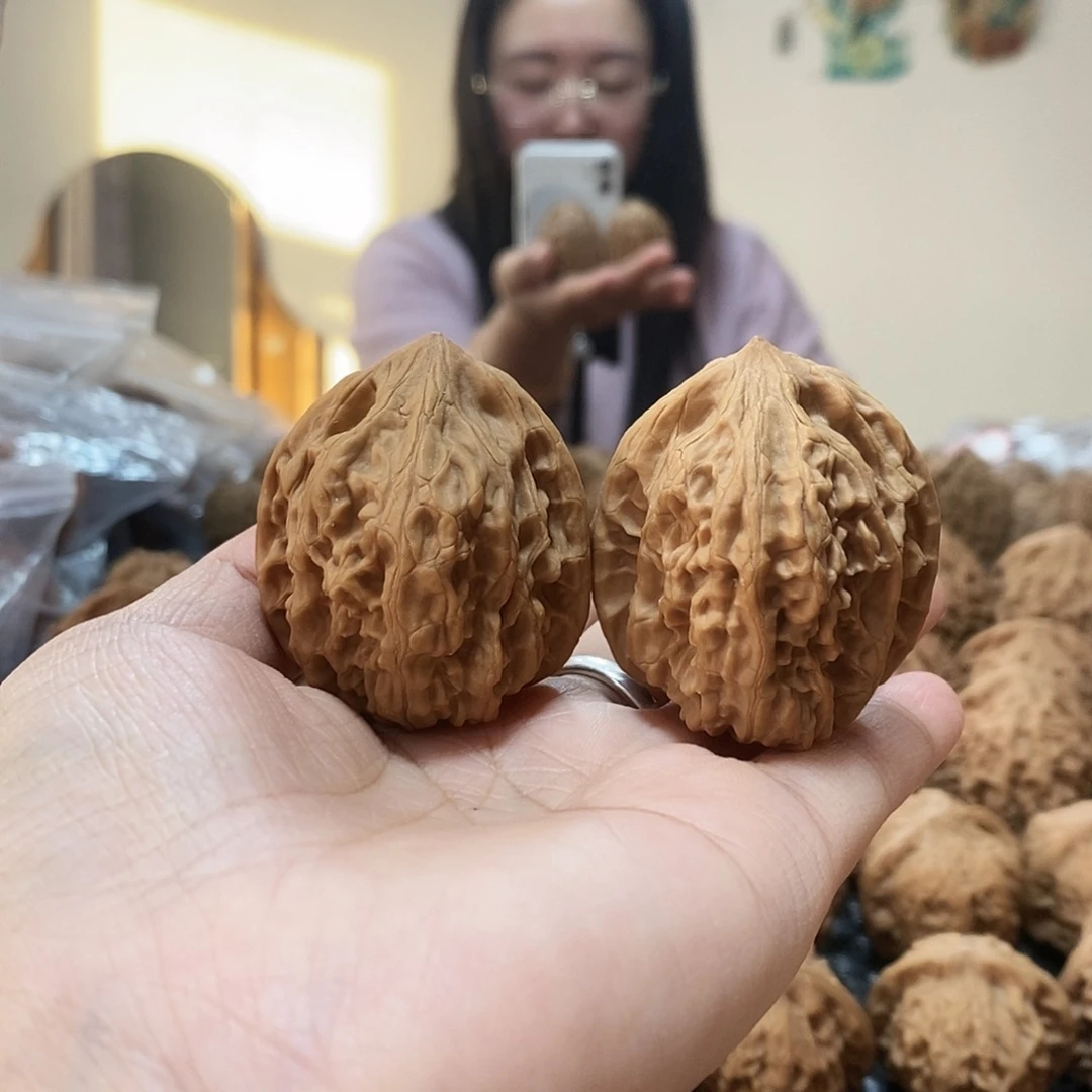 吊坠桃核老树鸡心40