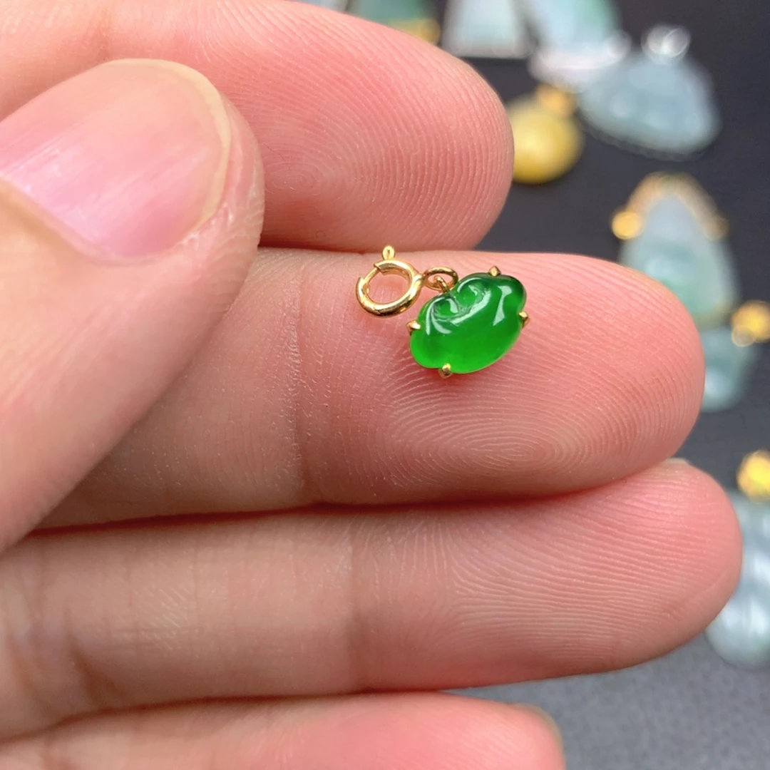 【闪购商品】翡翠18K金镶嵌颈饰翡翠