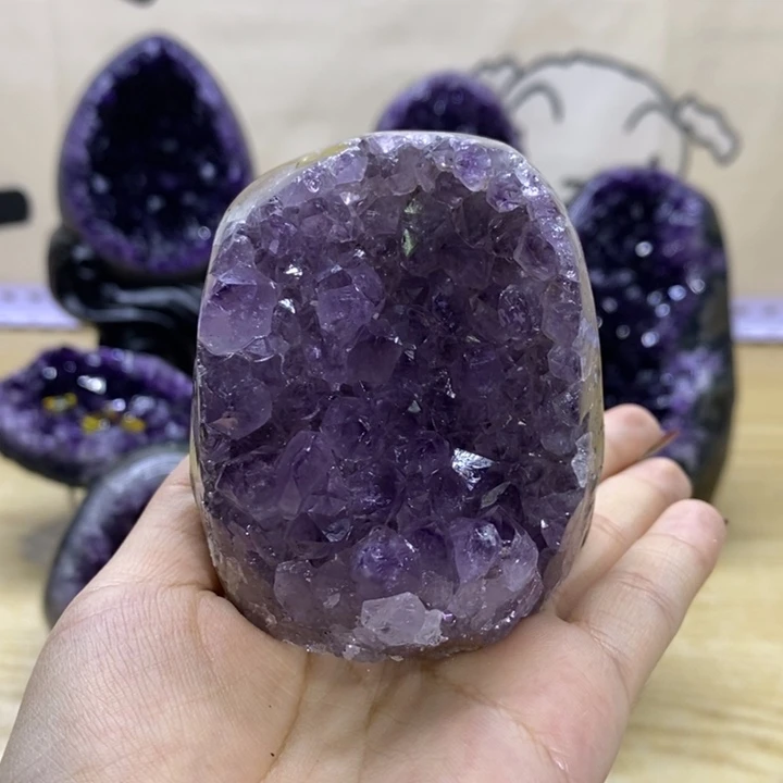 未镶嵌紫晶大型摆件（非配饰）