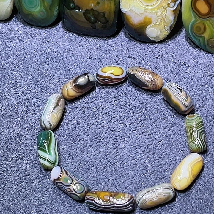 玛瑙/玉髓未镶嵌珠宝奇石