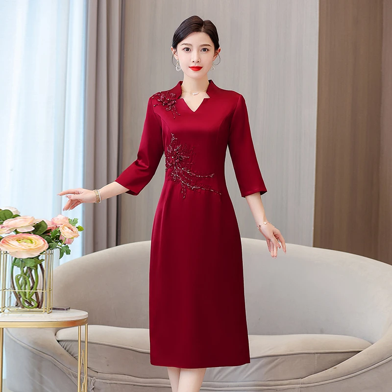 2025年新款婚礼妈妈礼服高档喜婆婆新式中长款连衣裙