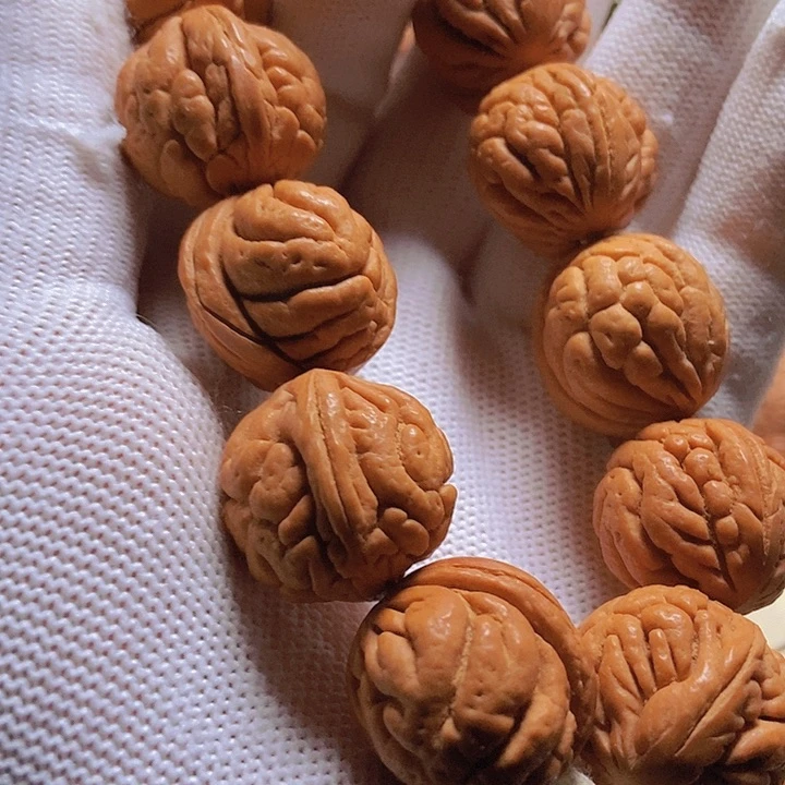 手串桃核龙纹桃核