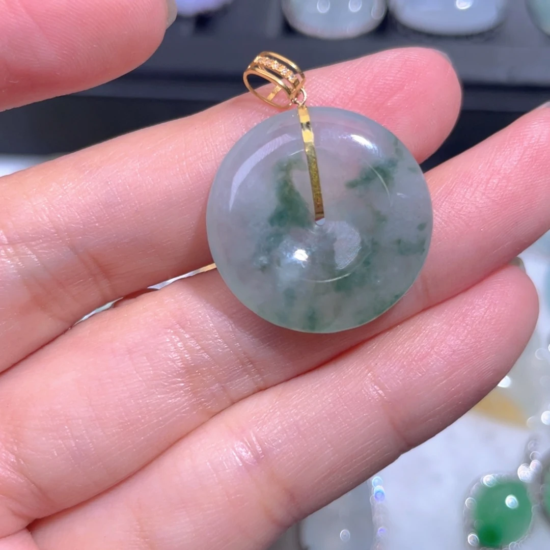 颈饰18K金镶嵌翡翠翡翠