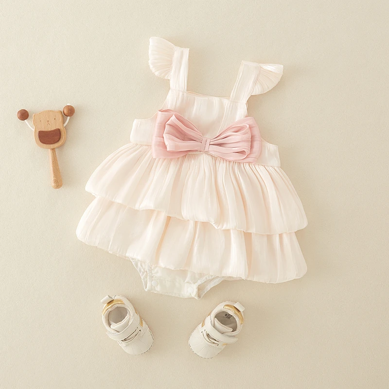 新生儿夏季吊带包屁裙百天宴女宝宝满月周岁洋气公主外出爬服哈衣