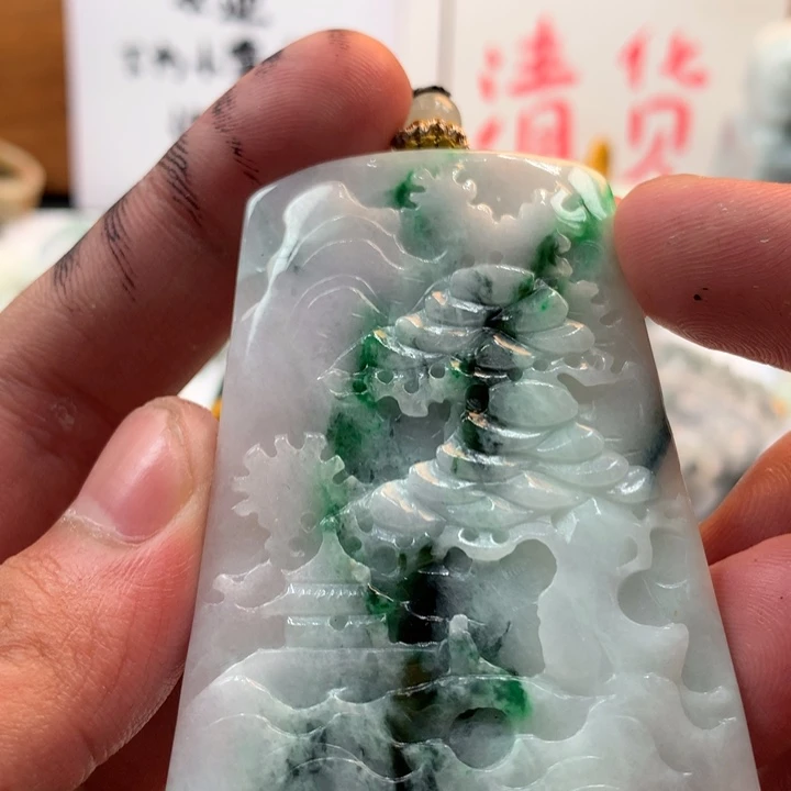 翡翠未镶嵌颈饰保真天然a货翡翠