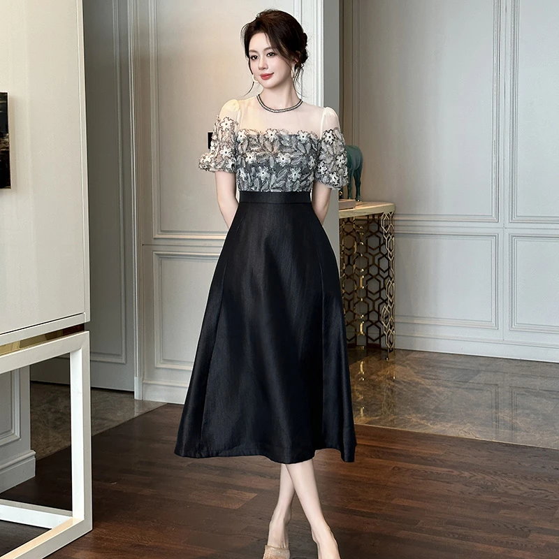 夏季女时尚黑色复古法式设计感小个子蕾丝显瘦气质连衣裙21706