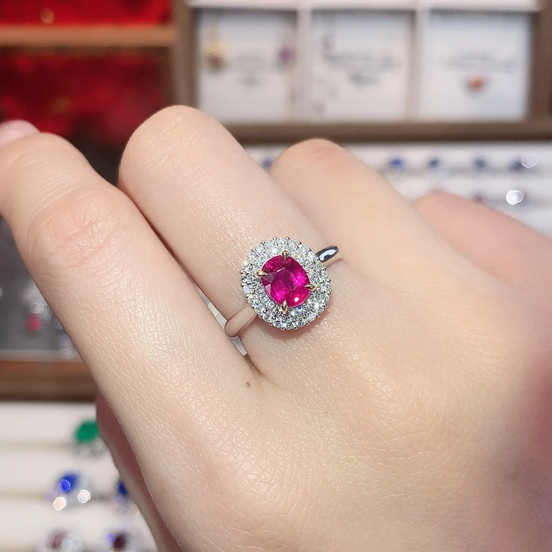 戒指18K金镶嵌红宝石1.16ct/天然宝石/七天无理由