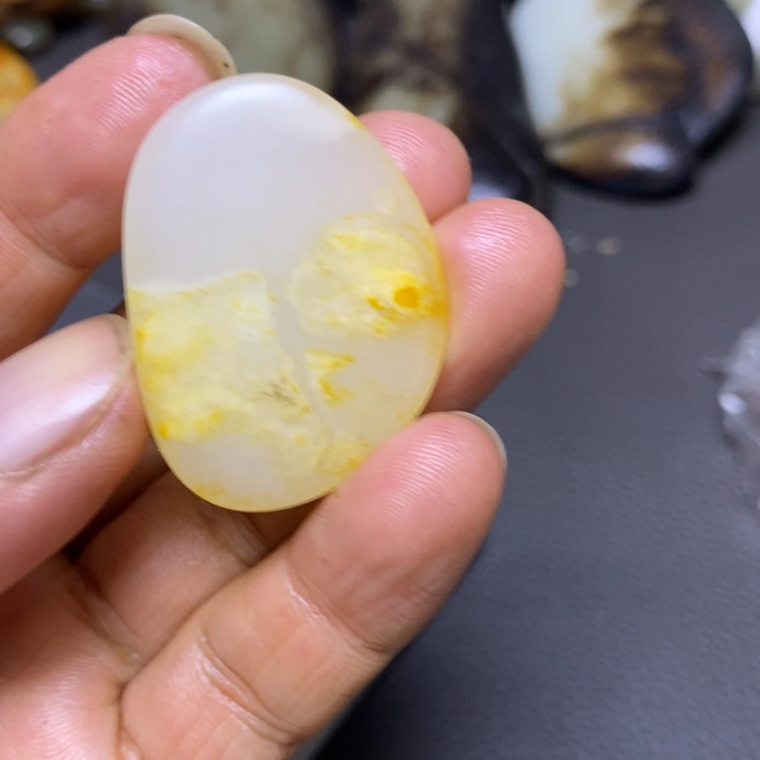 未镶嵌和田玉挂件