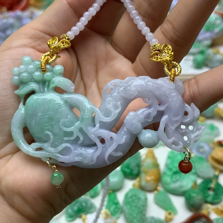 颈饰未镶嵌翡翠翡翠