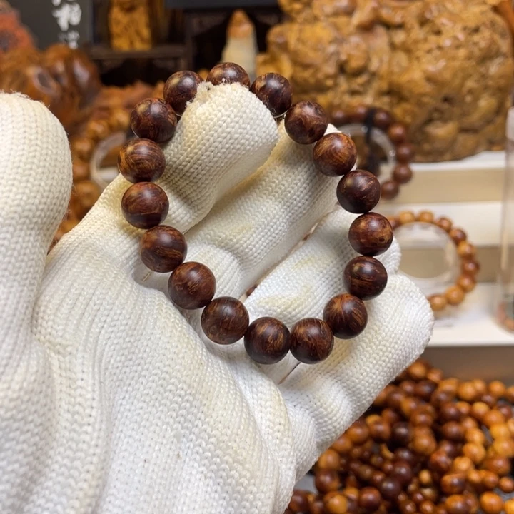 雪***雪柏木（崖柏）太行崖柏1.2黑金樱子顶级香料