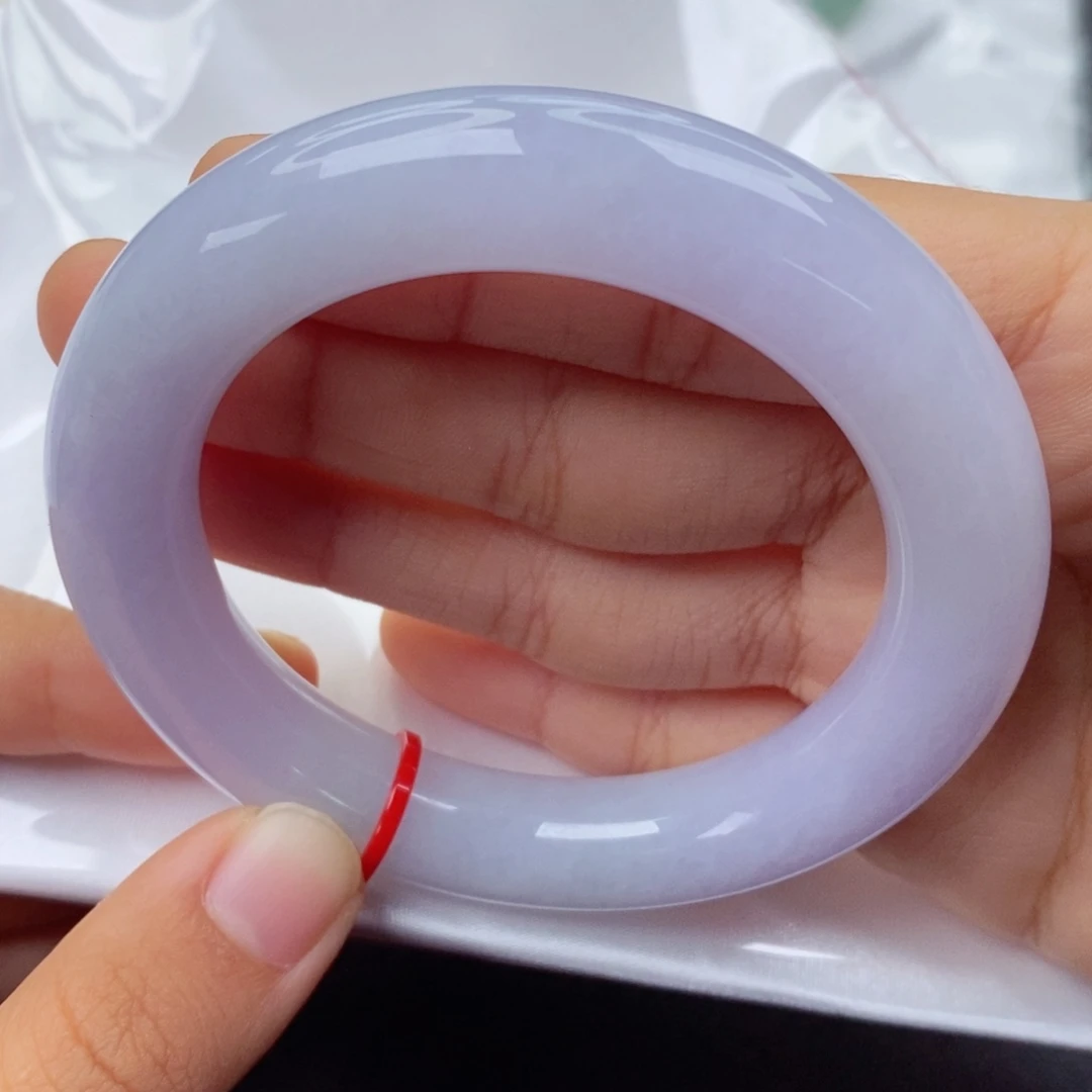 深***啊翡翠未镶嵌手镯（圆镯）55圈