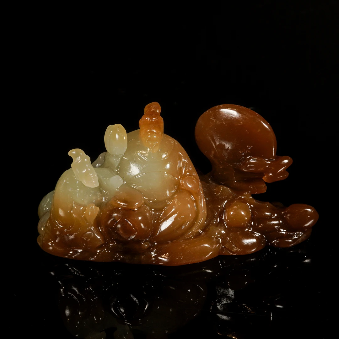 LOT.025和田玉巧雕人物摆件/X2831