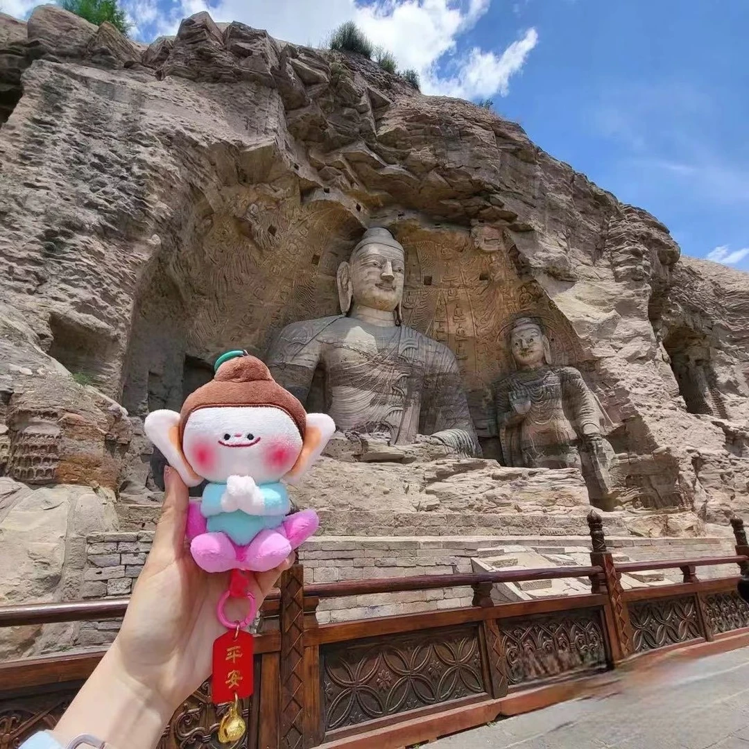 【正版】云冈石窟文创佛小伴莲花挂件玩偶毛绒高级娃娃车载挂件