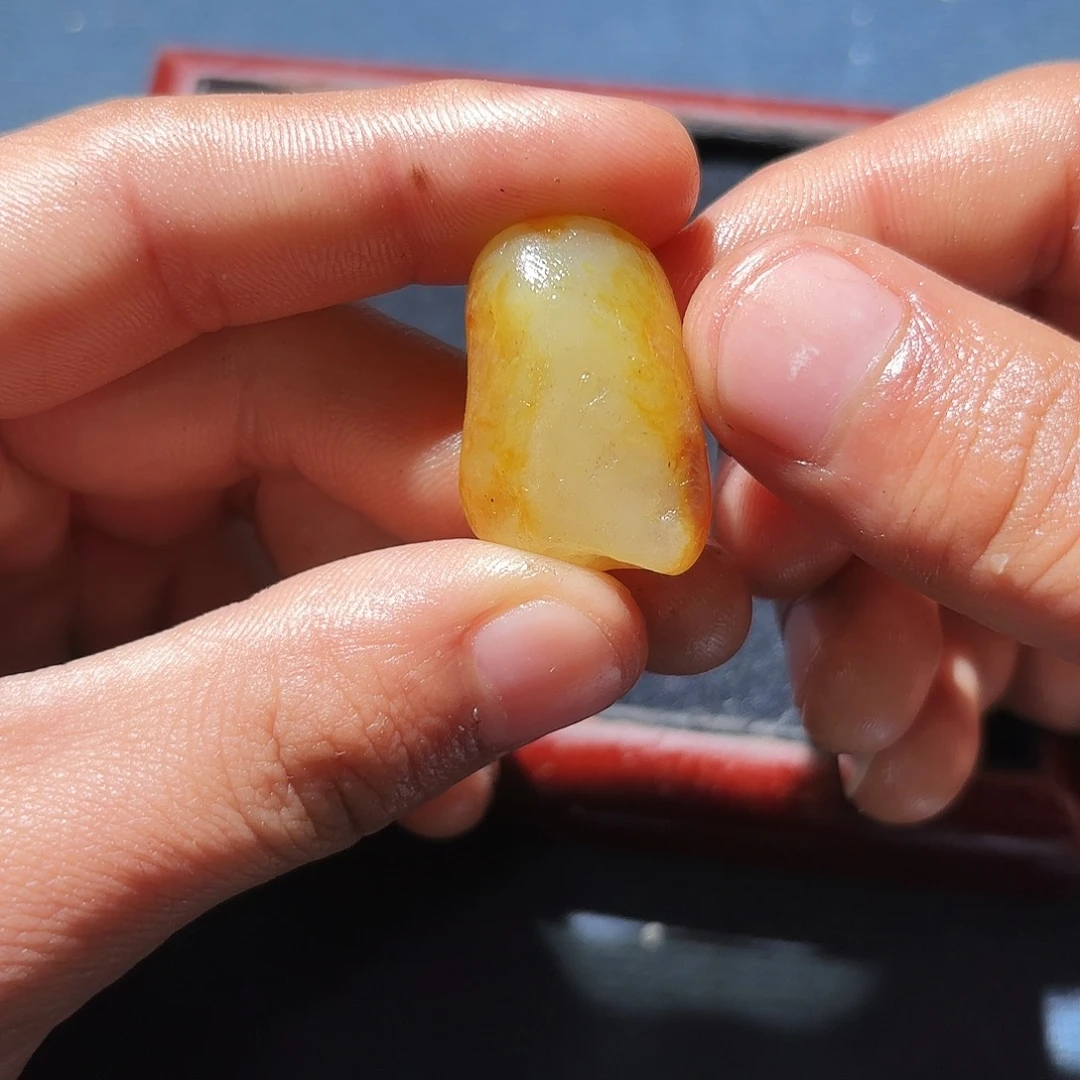 和田玉（糖玉）未镶嵌挂件