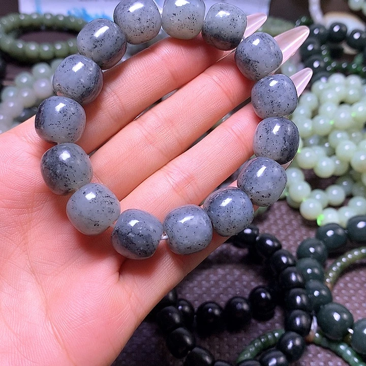 未镶嵌手串和田玉卡14