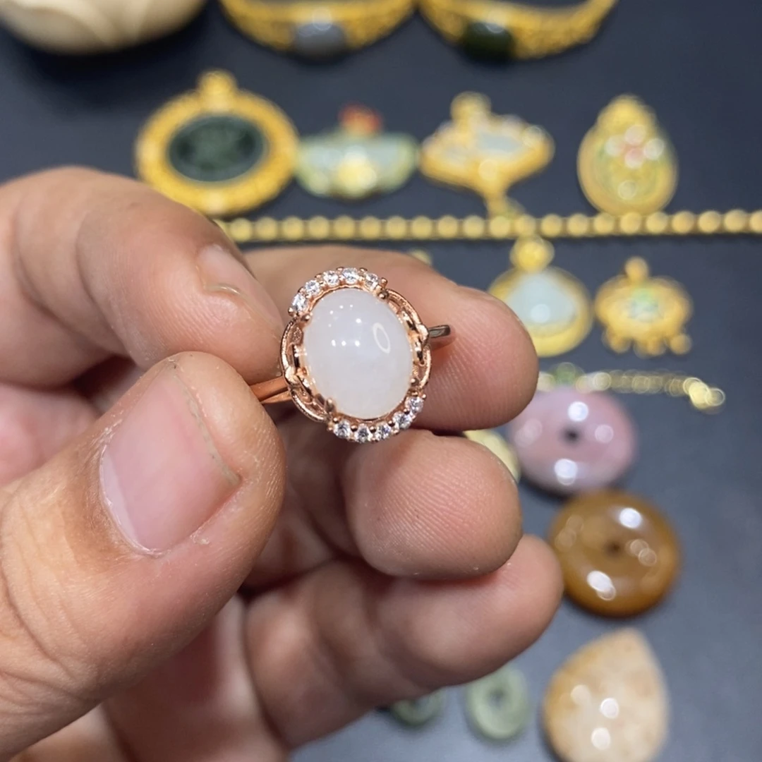 和田玉戒指银S925镀金镶嵌