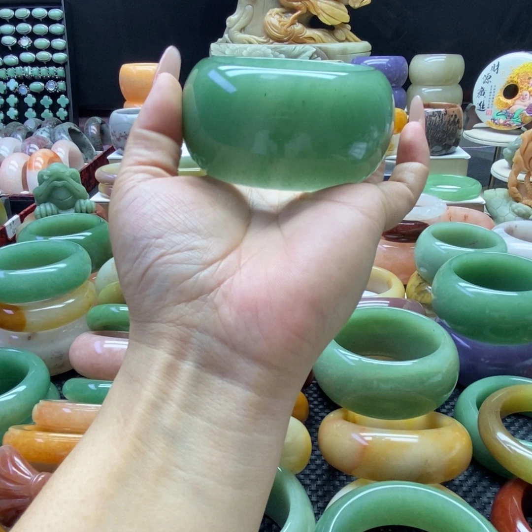 冰***檬石英质玉未镶嵌手镯