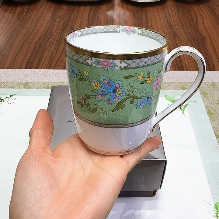 瓷片杯子杯子杯子杯子水杯杯子