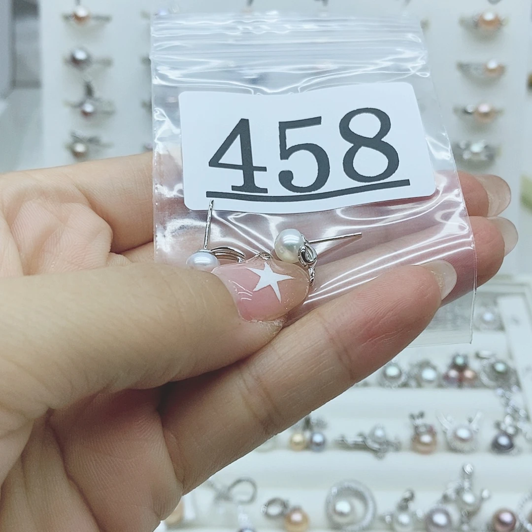 冷****银S925镶嵌戒指淡水珍珠458