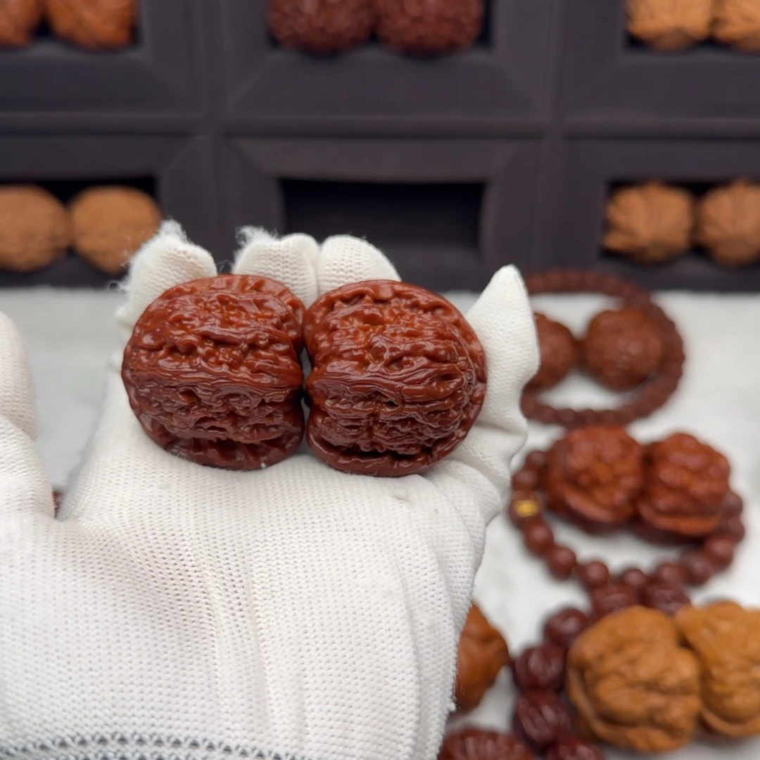 吊坠文玩核桃38三角白