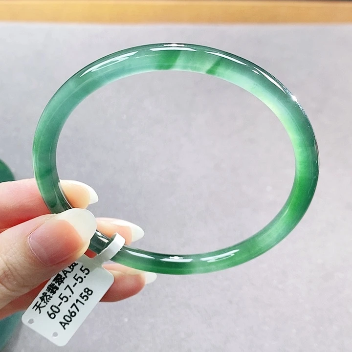 【闪购商品】未镶嵌手镯翡翠