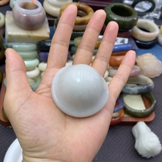 了***翡翠合金手饰佘太翠